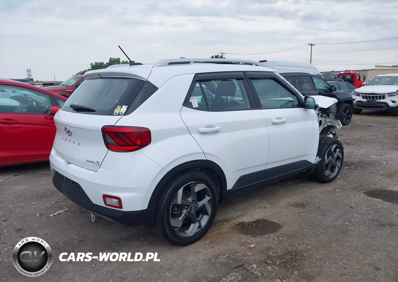 2023 Hyundai Venue Sel VIN:KMHRC8A33PU211262 - 4