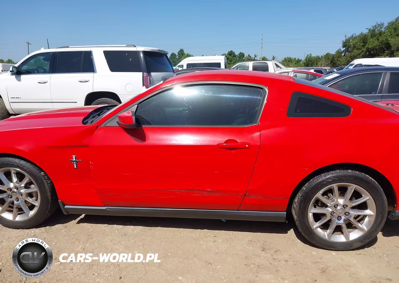 2011 Ford Mustang V6 Premium VIN:1ZVBP8AM5B5162794 - 14