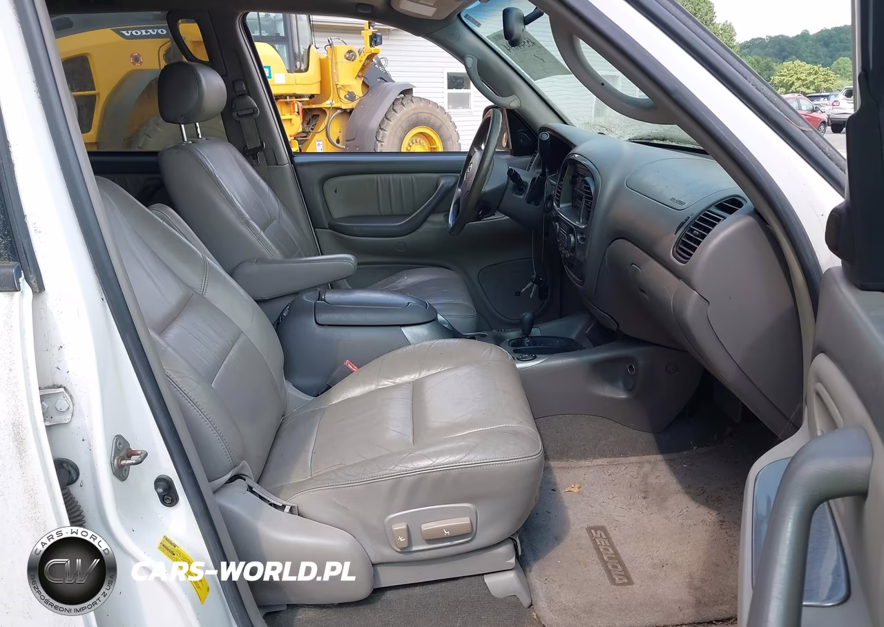 2003 Toyota Sequoia Limited V8 VIN:5TDBT48A93S204740 - 5
