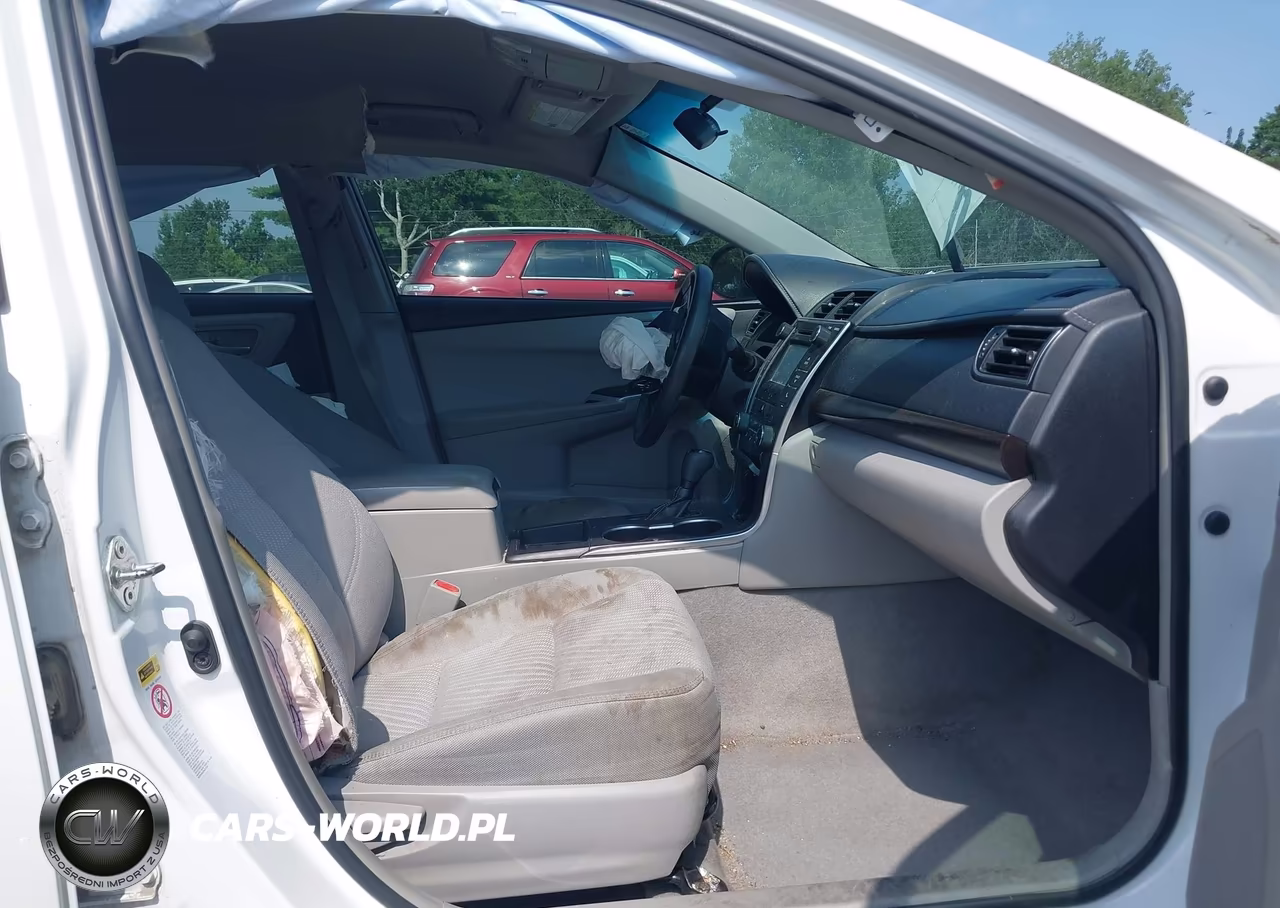 2016 Toyota Camry Le VIN:4T1BF1FK7GU511225 - 5