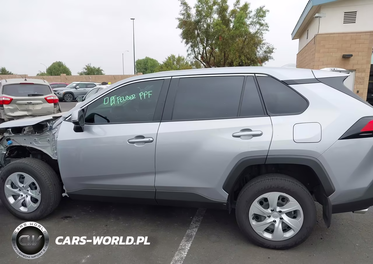 2025 Toyota Rav4 Le VIN:JTMK1RFV4SD137032 - 15
