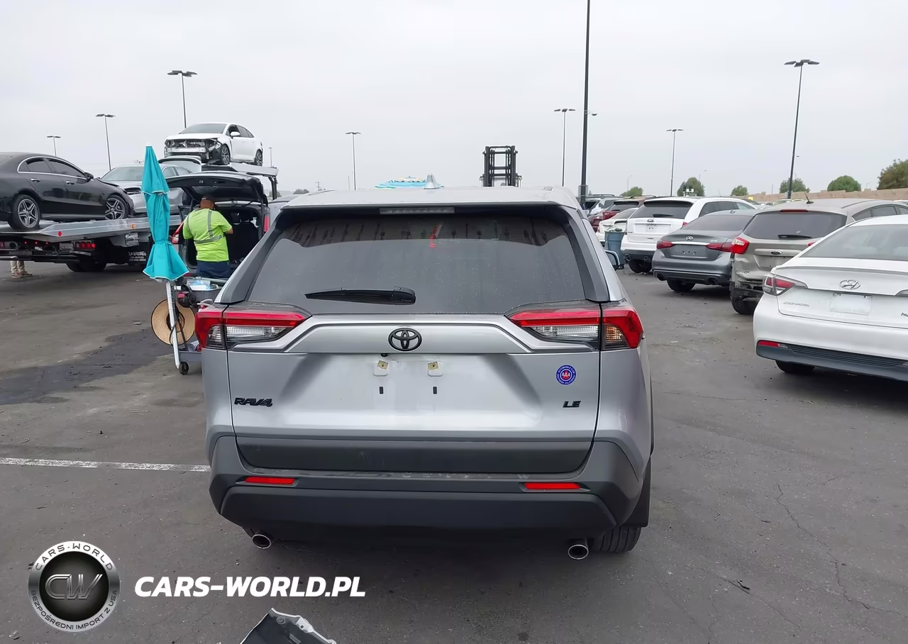 2025 Toyota Rav4 Le VIN:JTMK1RFV4SD137032 - 17