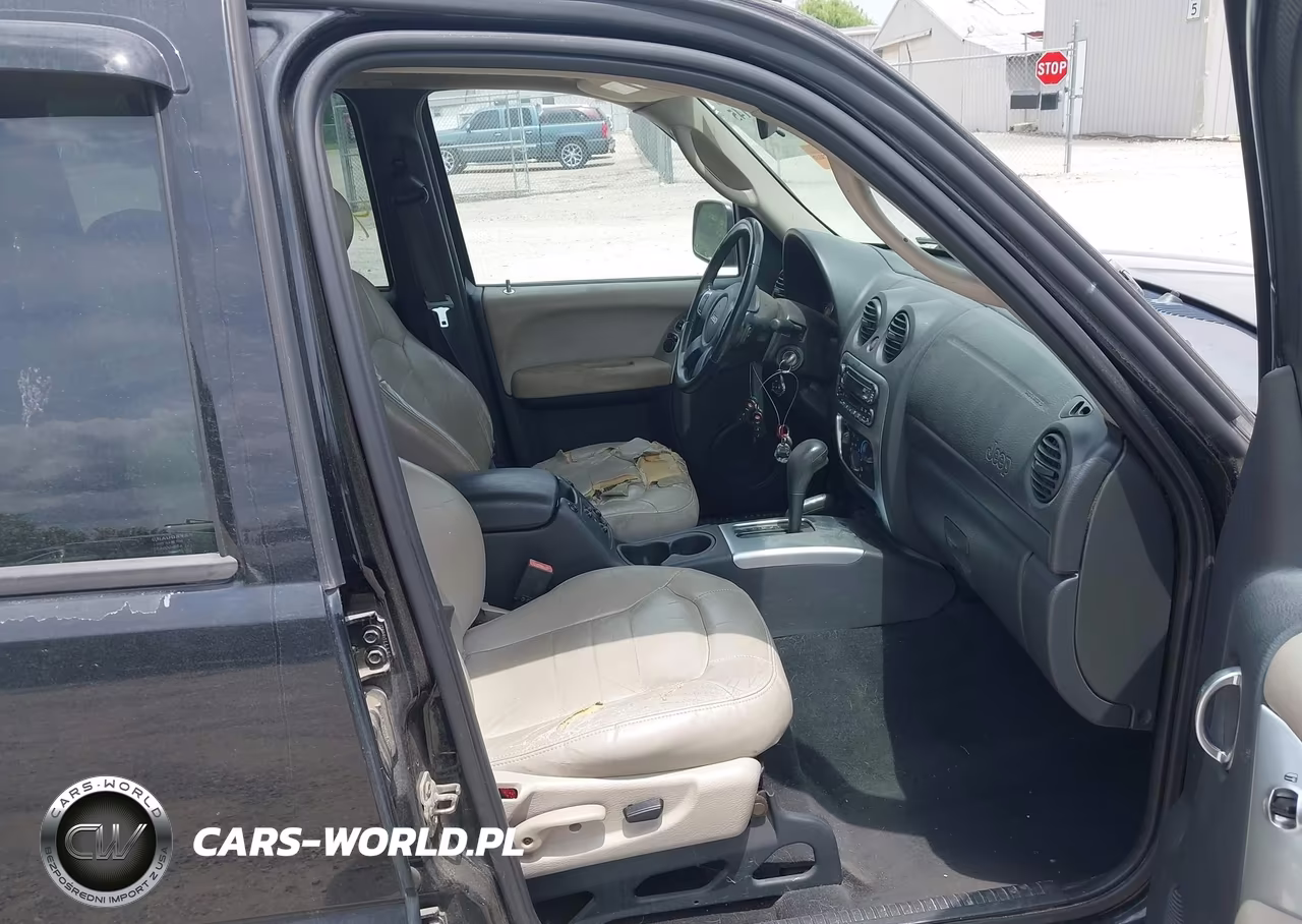 2003 Jeep Liberty Renegade VIN:1J8GL38K23W546659 - 5