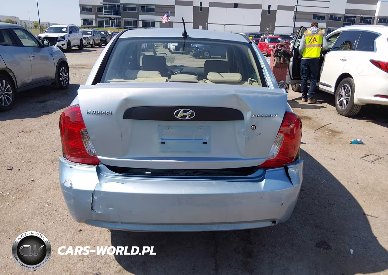 2009 Hyundai Accent Gls VIN:KMHCM46C79U315258 - 16