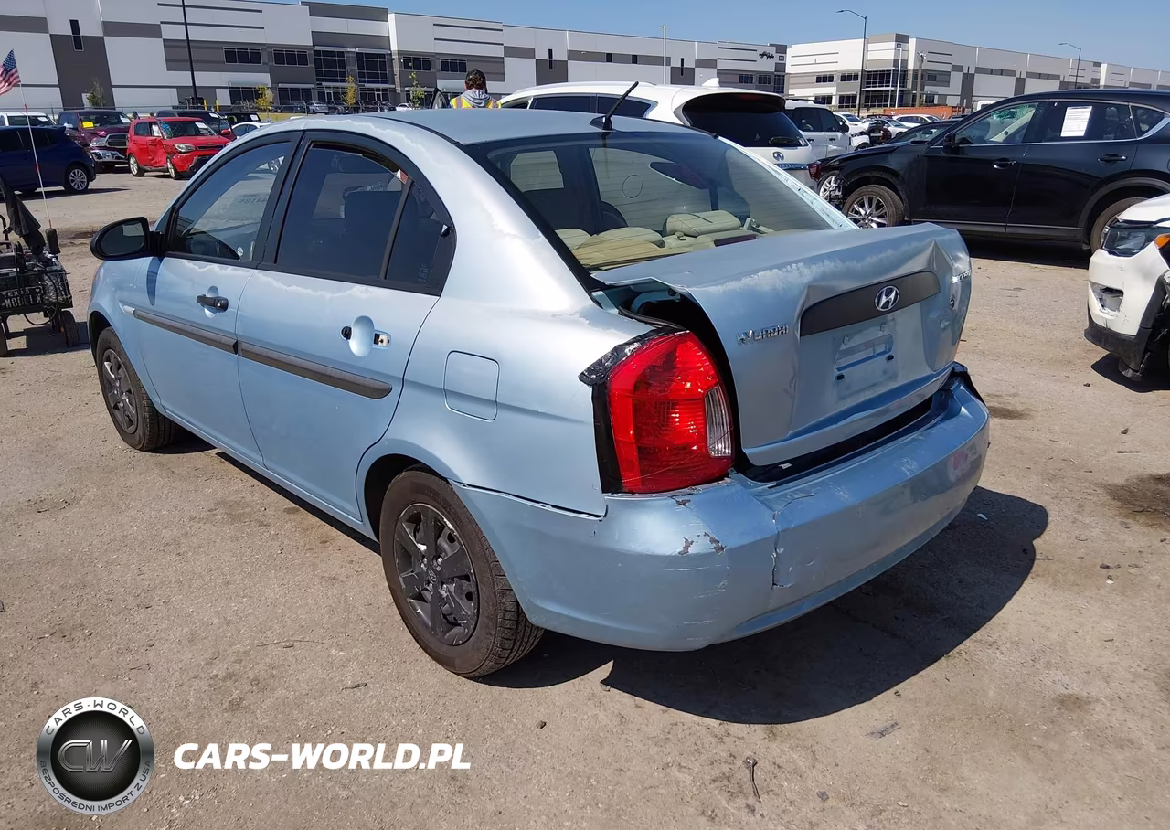2009 Hyundai Accent Gls VIN:KMHCM46C79U315258 - 3