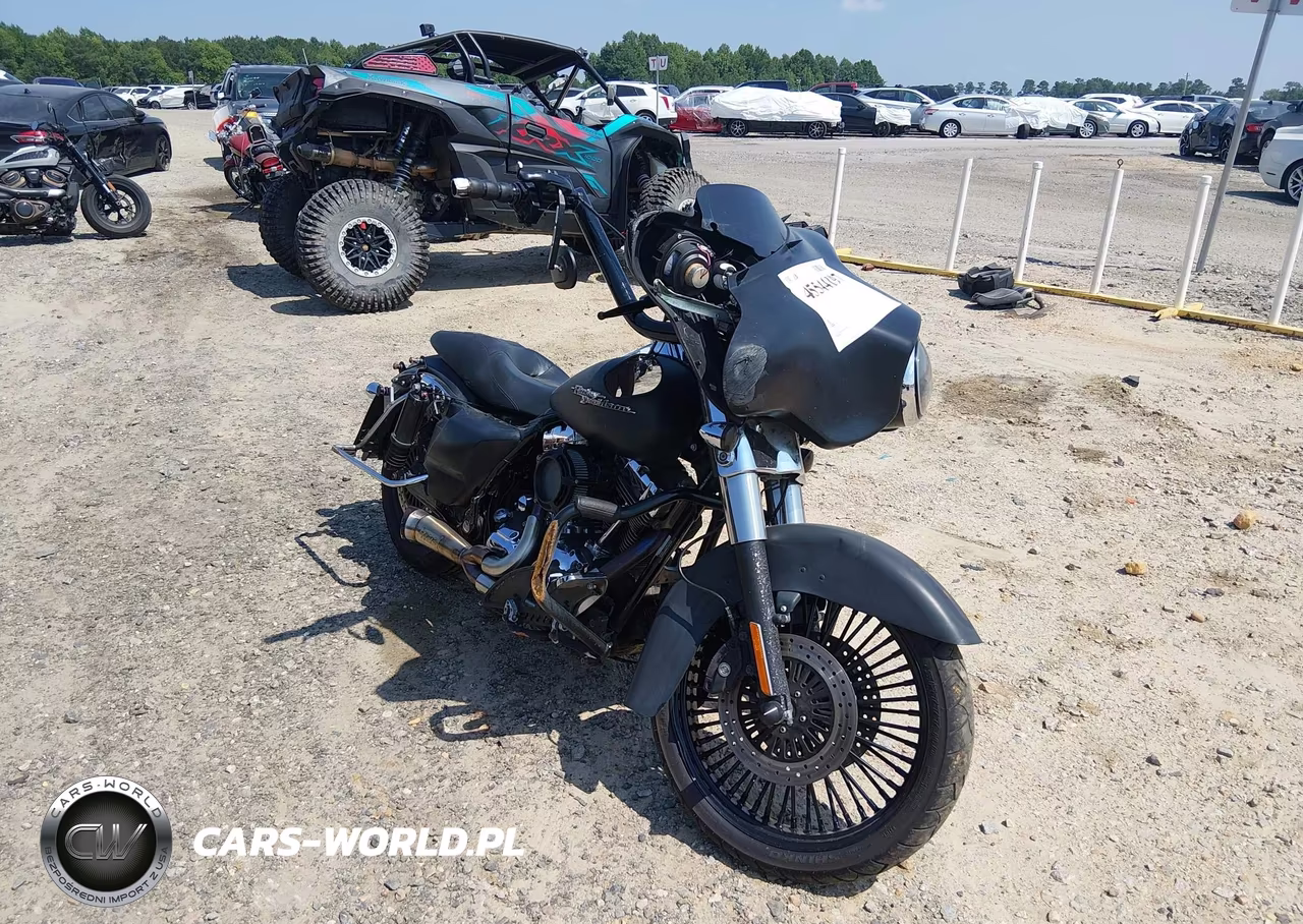 2010 Harley-Davidson Flhx