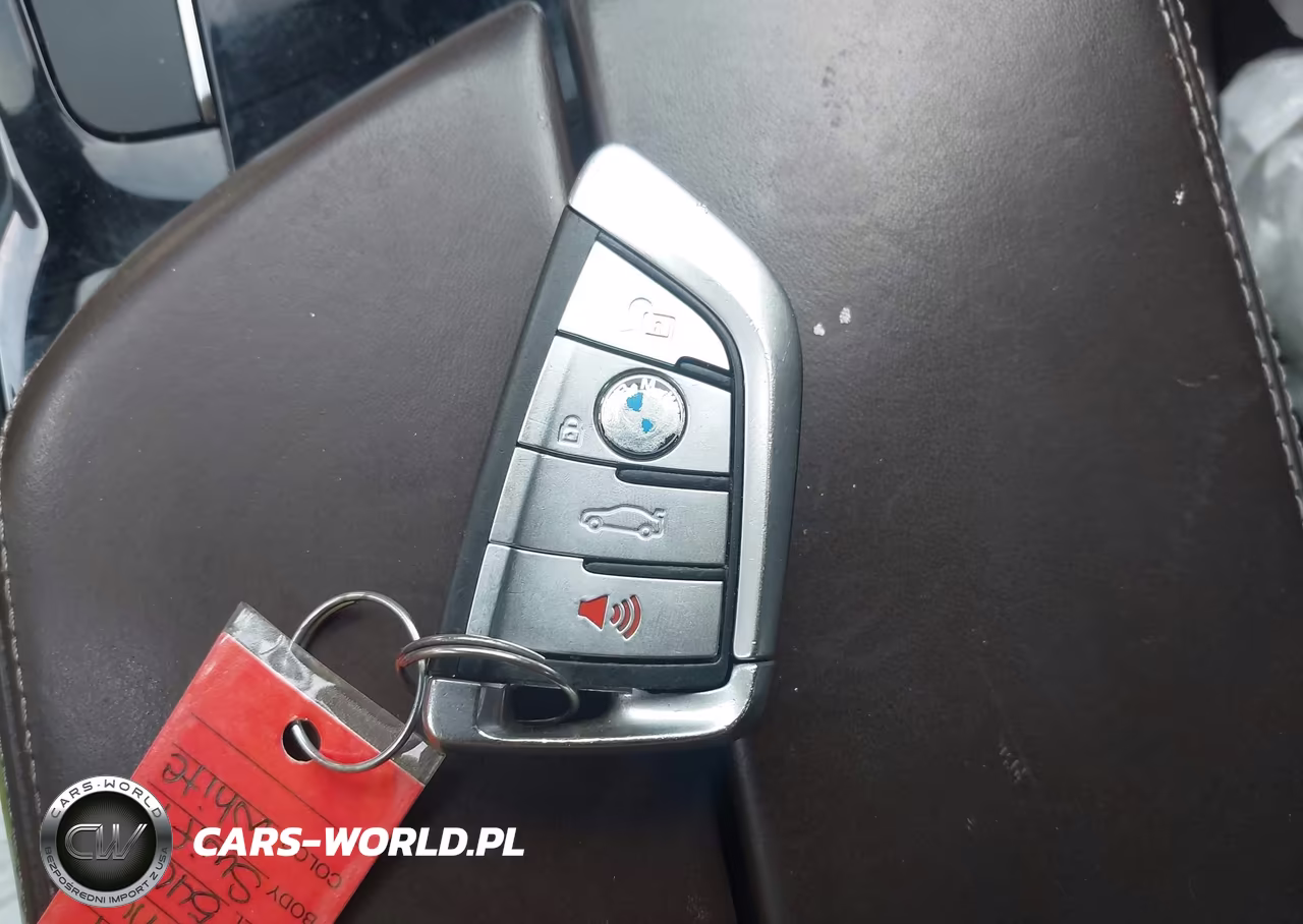 2019 BMW 540I VIN:WBAJE5C56KWW27003 - 11
