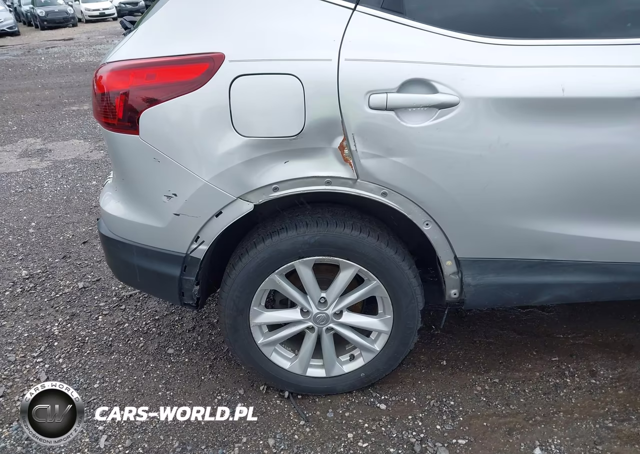 2018 Nissan Rogue Sport Sv VIN:JN1BJ1CR7JW201532 - 17