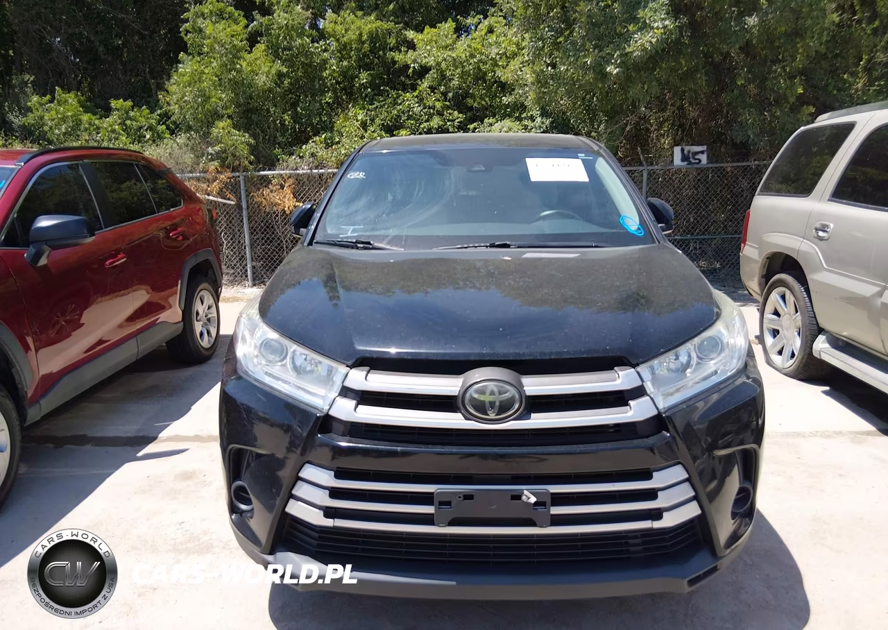 2019 Toyota Highlander Le VIN:5TDZZRFH1KS309605 - 6