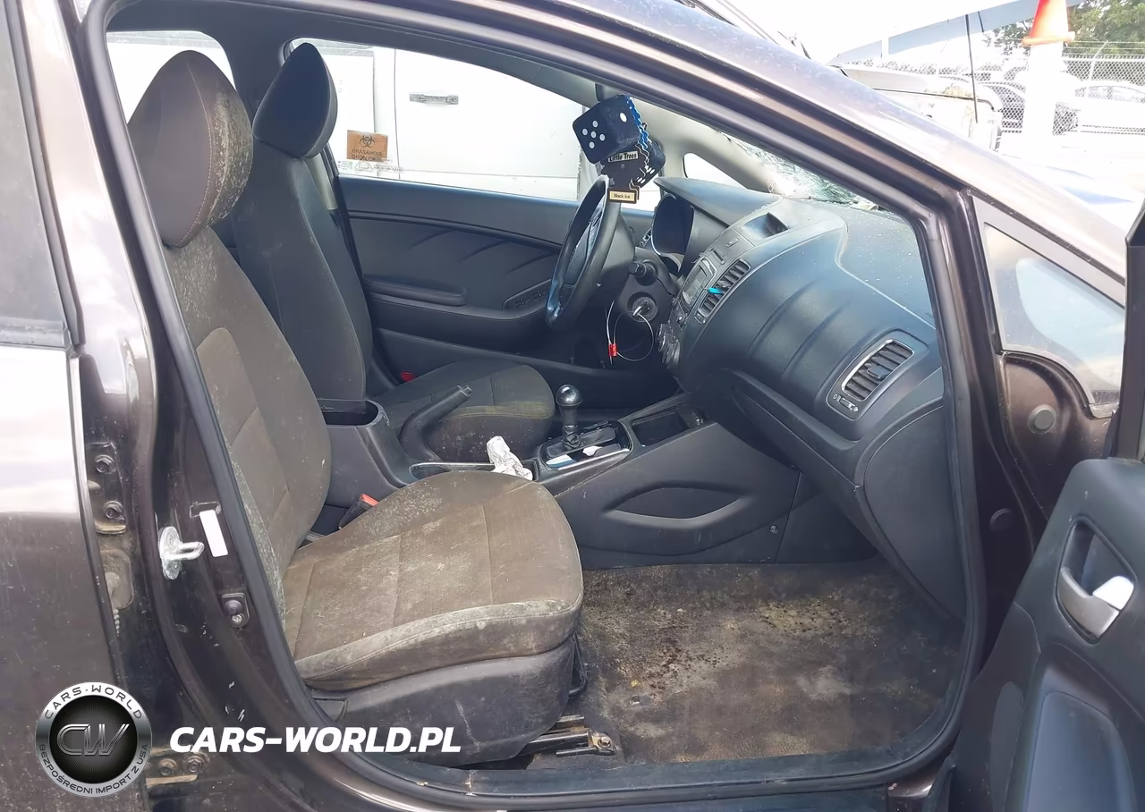 2017 Kia Forte Lx VIN:3KPFL4A78HE148792 - 5