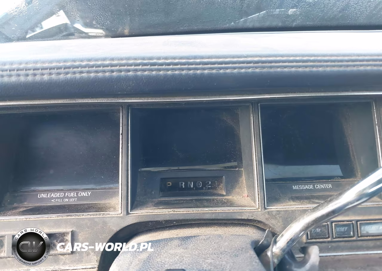 1994 Lincoln Town Car Executive VIN:1LNLM81W8RY754521 - 7