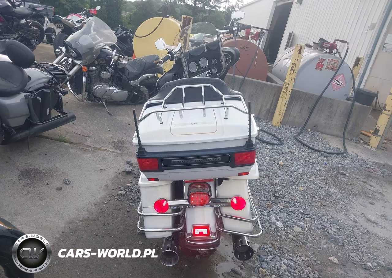 2007 Harley-Davidson Flhtcui VIN:1HD1FC41X7Y681155 - 6