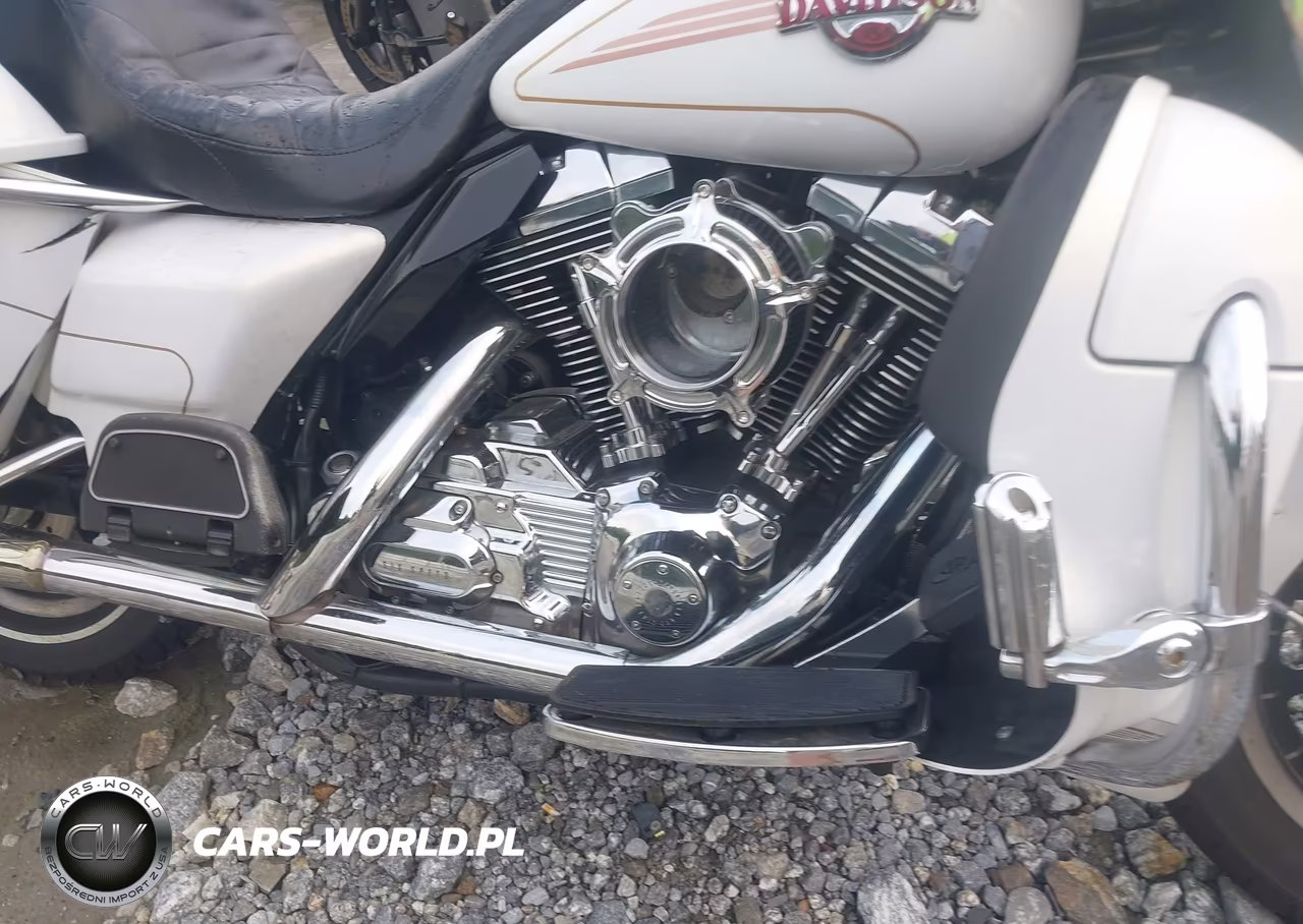 2007 Harley-Davidson Flhtcui VIN:1HD1FC41X7Y681155 - 8