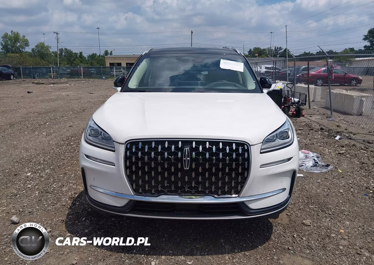 2023 Lincoln Corsair Reserve VIN:5LMCJ2DA0PUL17457 - 12
