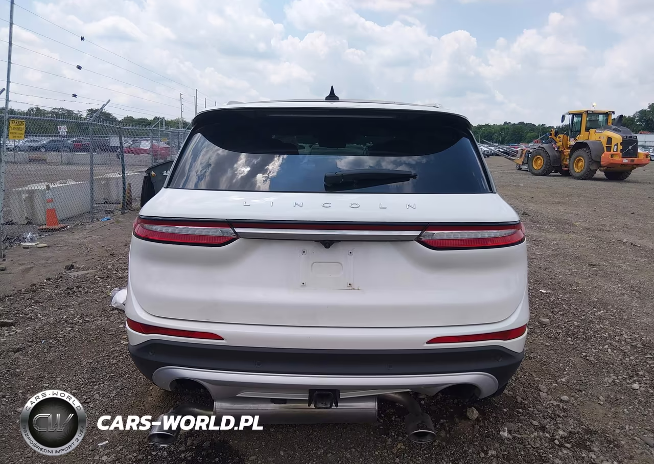 2023 Lincoln Corsair Reserve VIN:5LMCJ2DA0PUL17457 - 16