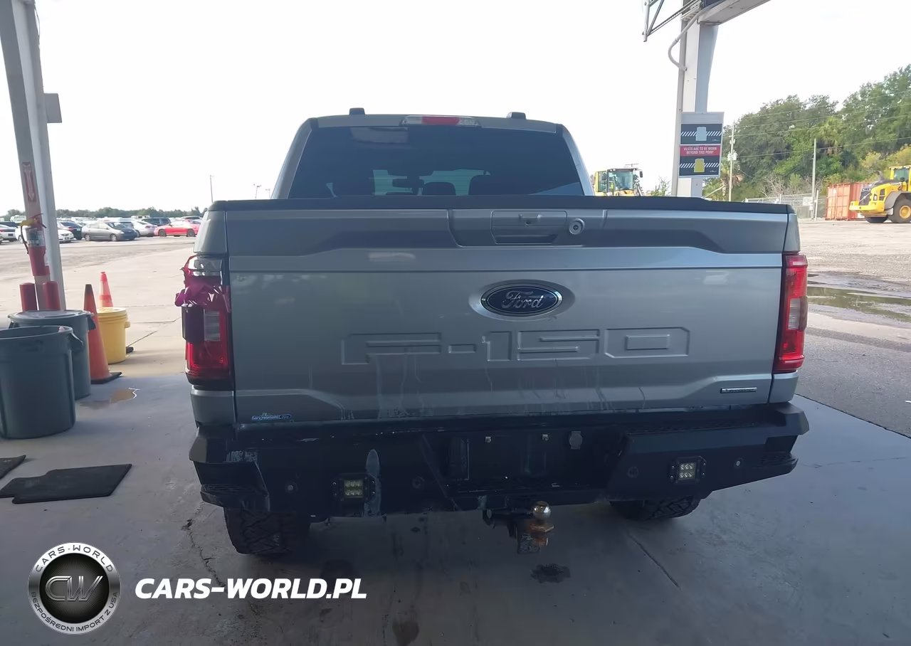 2023 Ford F-150 Xlt VIN:1FTFW1E83PFA89051 - 15