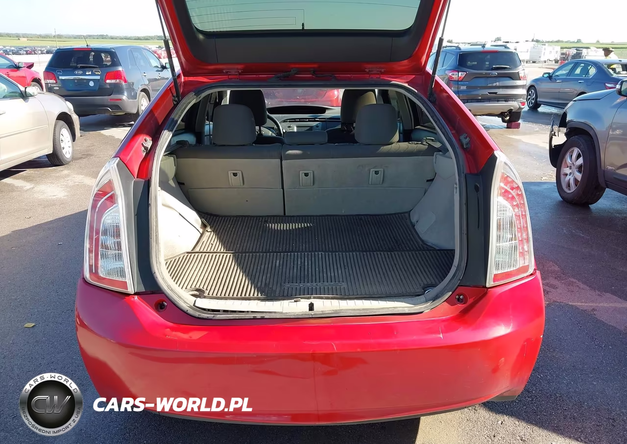 2014 Toyota Prius Two VIN:JTDKN3DU2E0373024 - 18