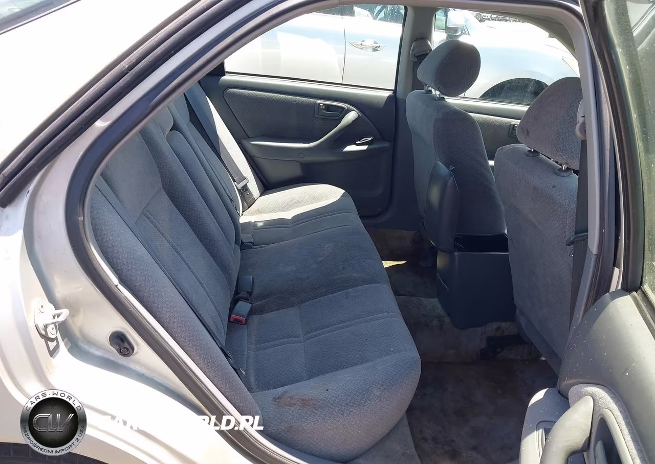 2001 Toyota Camry Le VIN:4T1BG22K41U828251 - 8