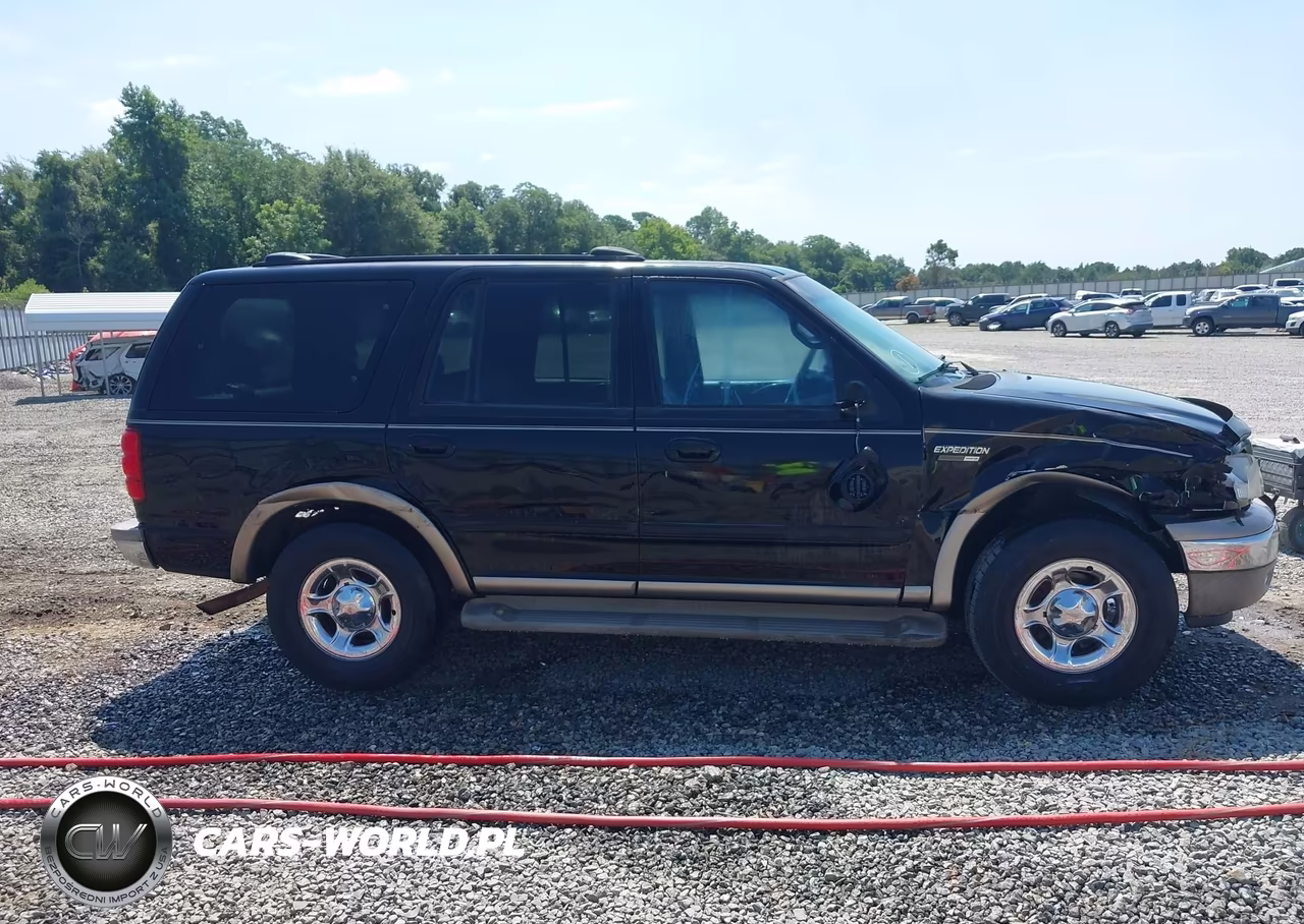 2002 Ford Expedition Eddie Bauer VIN:1FMRU17W62LA83281 - 13