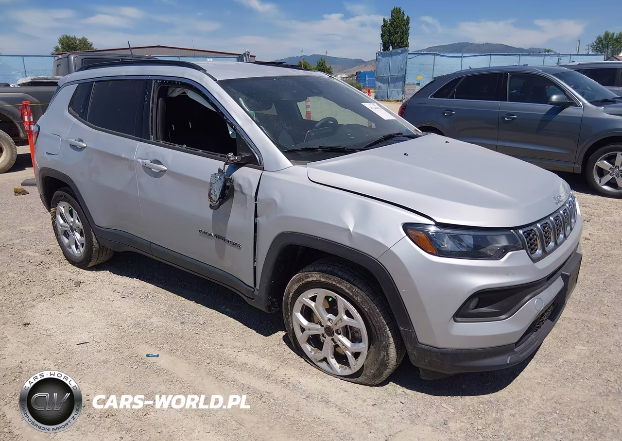 2025 Jeep Compass Latitude 4X4 – zdjęcie 1 z 16