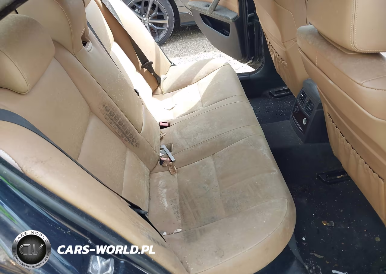 2010 BMW 535I VIN:WBANW1C57AC165039 - 8