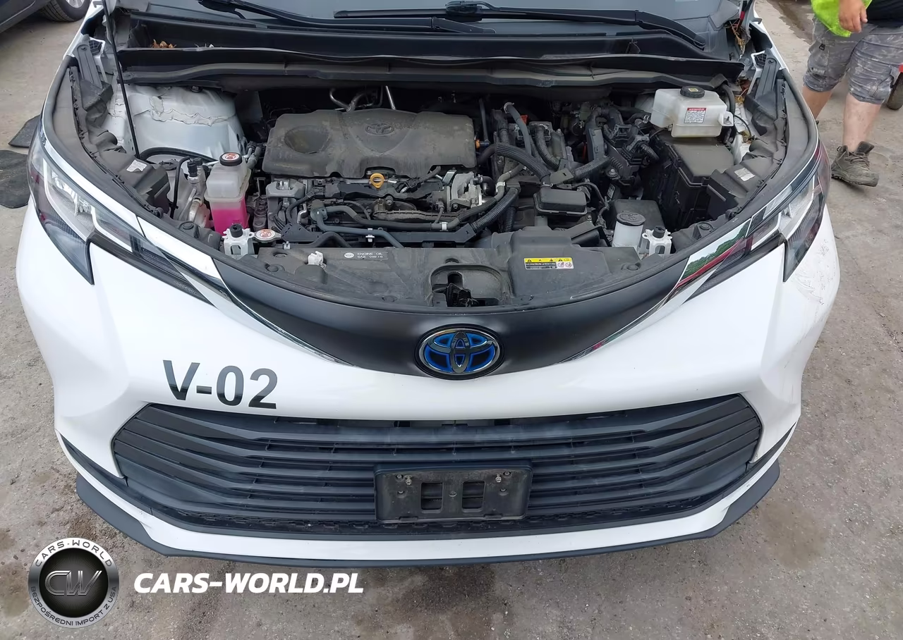 2021 Toyota Sienna Le VIN:5TDKRKEC7MS045811 - 10