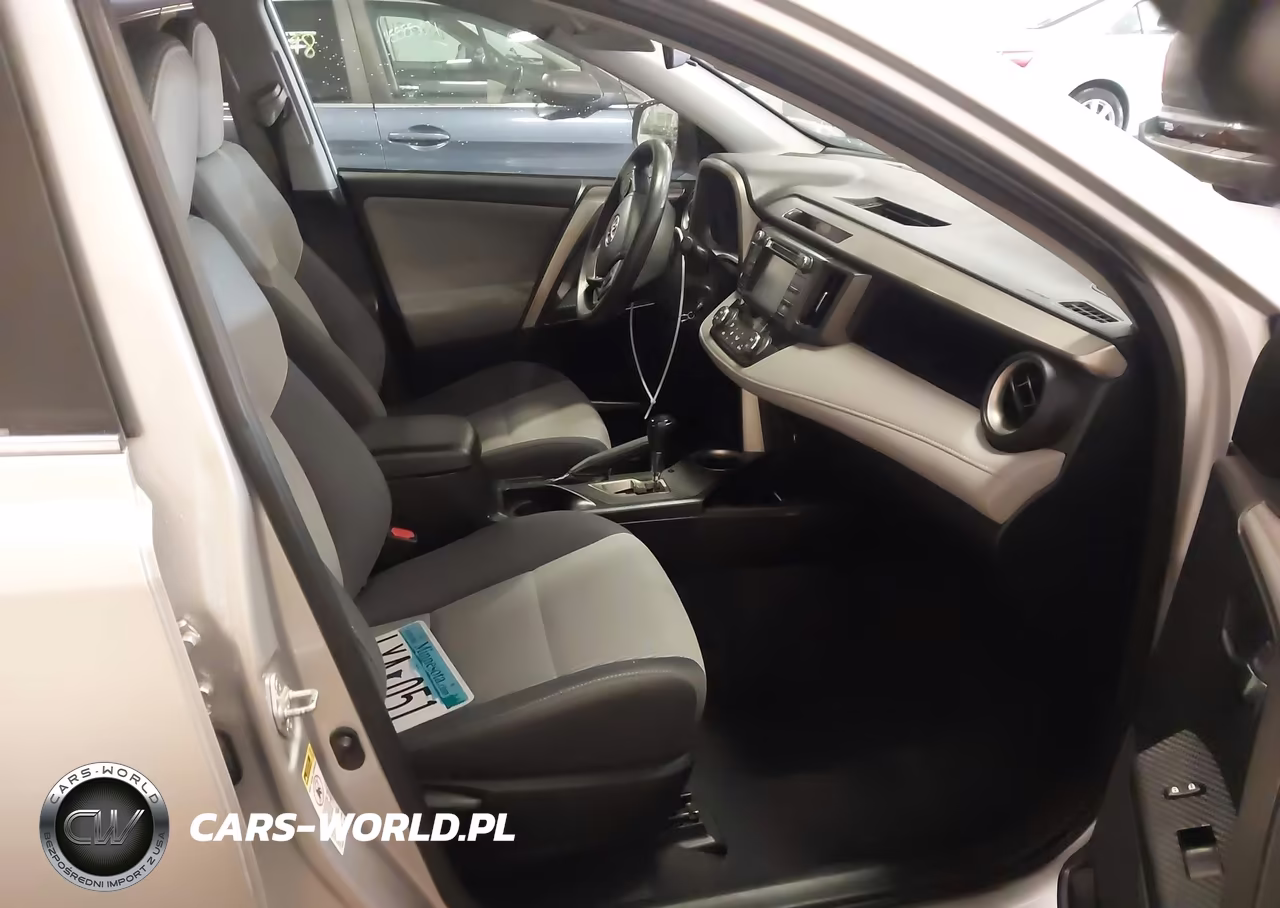 2015 Toyota Rav4 Xle VIN:2T3RFREV1FW241990 - 5