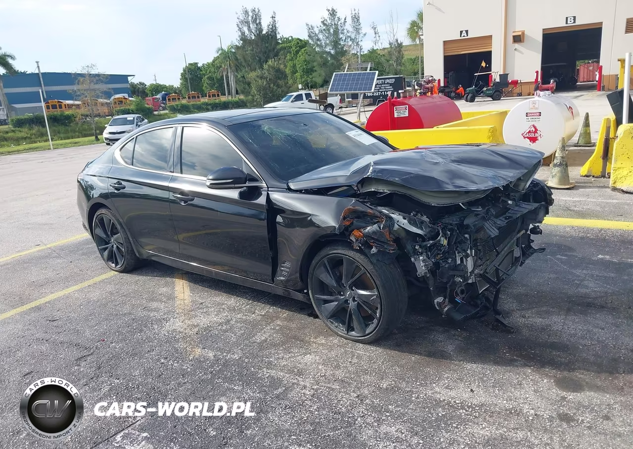2022 Genesis G70 3.3T Awd