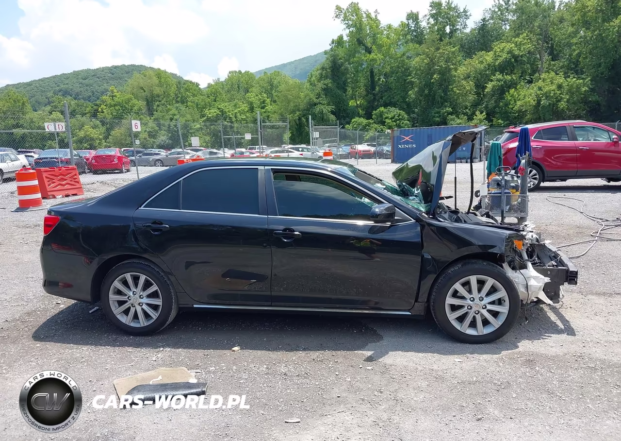 2014 Toyota Camry Xle VIN:4T4BF1FK4ER376112 - 13