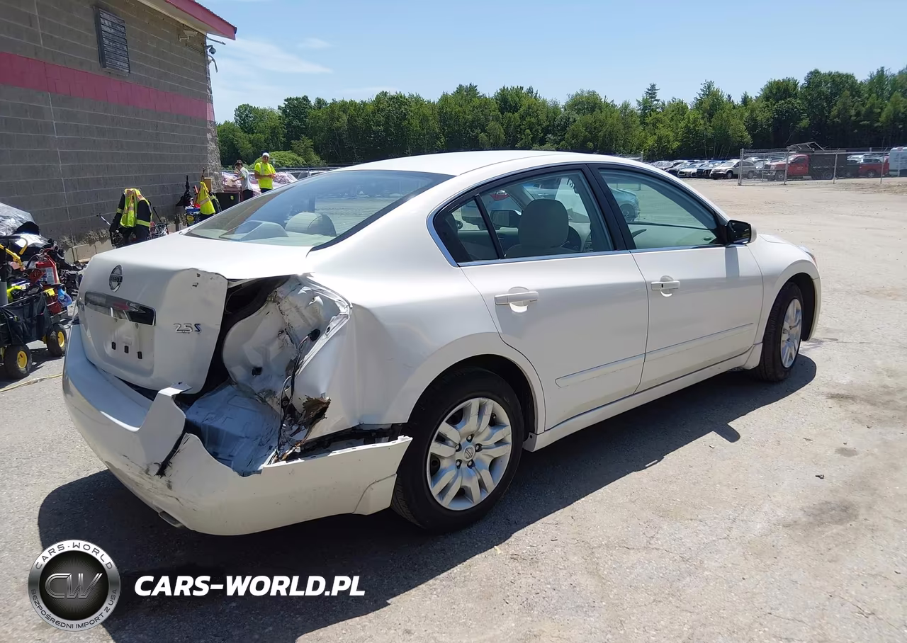 2010 Nissan Altima 2.5 S VIN:1N4AL2APXAC188342 - 4