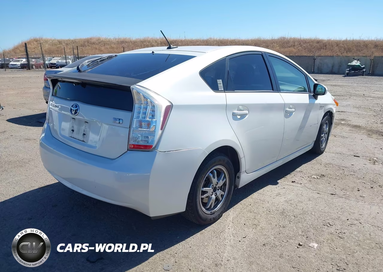 2010 Toyota Prius Ii VIN:JTDKN3DU8A0095661 - 4