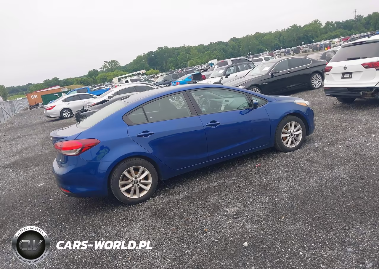 2017 Kia Forte S VIN:3KPFL4A76HE054619 - 4