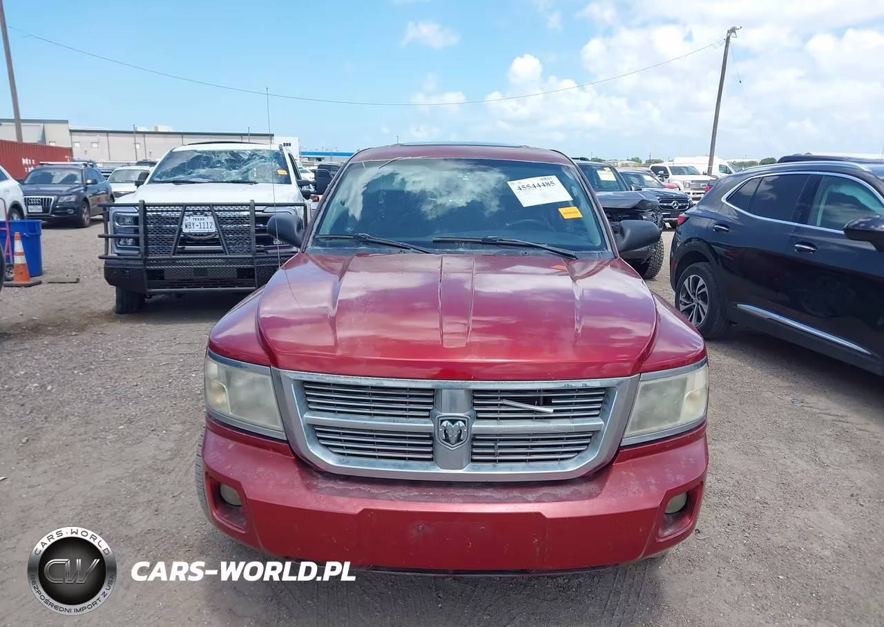 2008 Dodge Dakota Laramie VIN:1D7HW58N08S633554 - 12