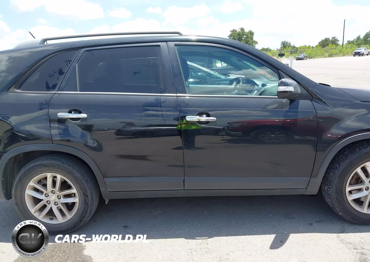 2015 Kia Sorento Lx VIN:5XYKT4A66FG622583 - 13