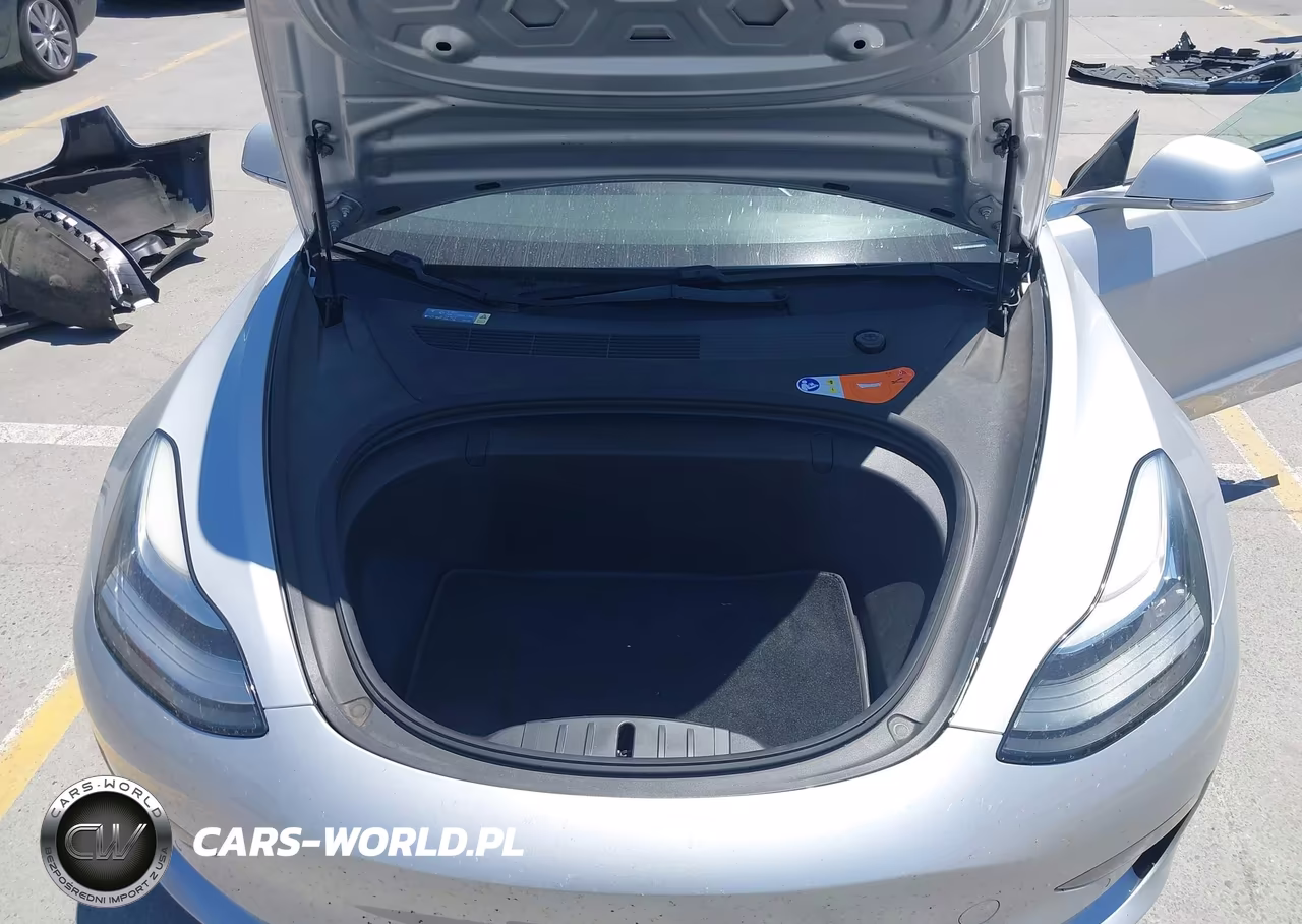 2018 Tesla Model 3 VIN:5YJ3E1EA5JF030653 - 10