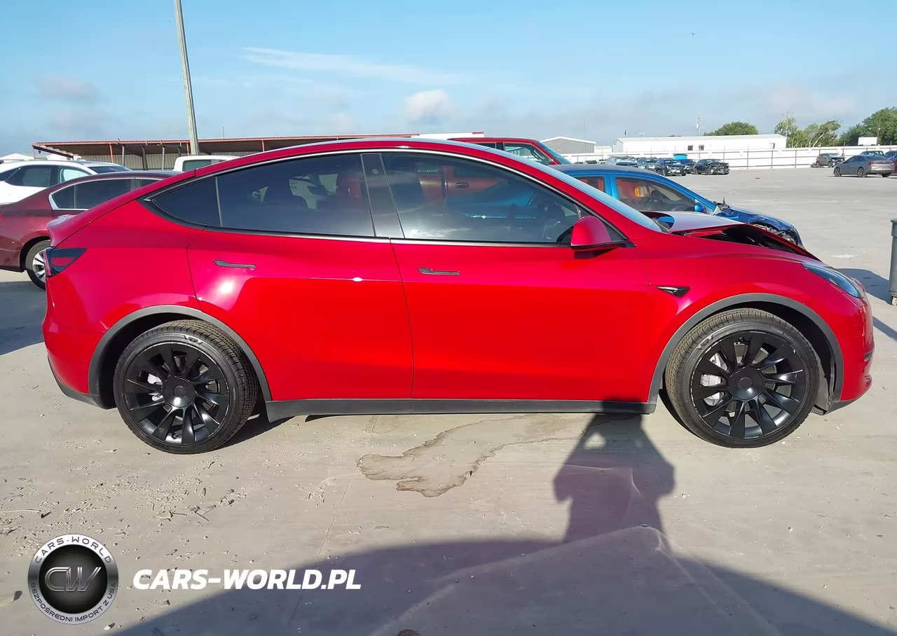 2020 Tesla Model Y Long Range Dual Motor All-Wheel Drive-Performance Dual Motor All-Wheel Drive VIN:5YJYGDEF9LF002130 - 13