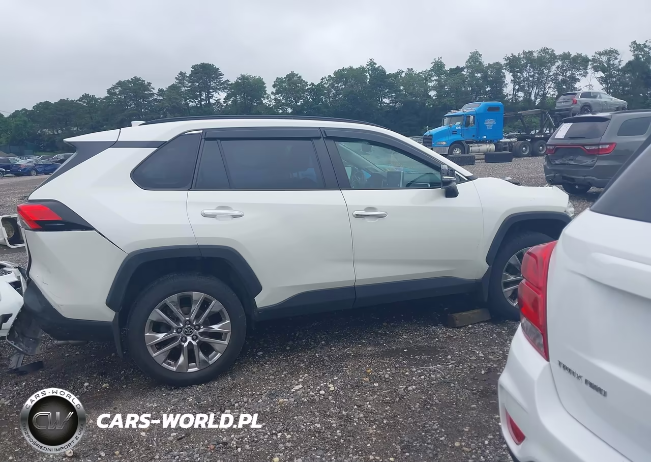 2021 Toyota Rav4 Limited VIN:2T3N1RFV6MW222019 - 13