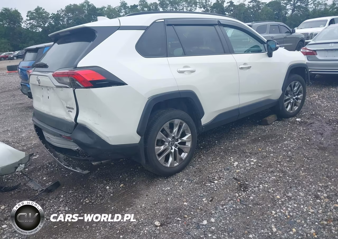 2021 Toyota Rav4 Limited VIN:2T3N1RFV6MW222019 - 4