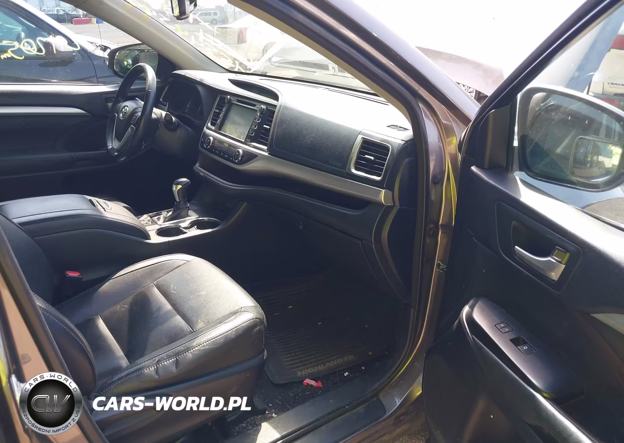 2014 Toyota Highlander Xle V6 VIN:5TDJKRFH4ES033944 - 5