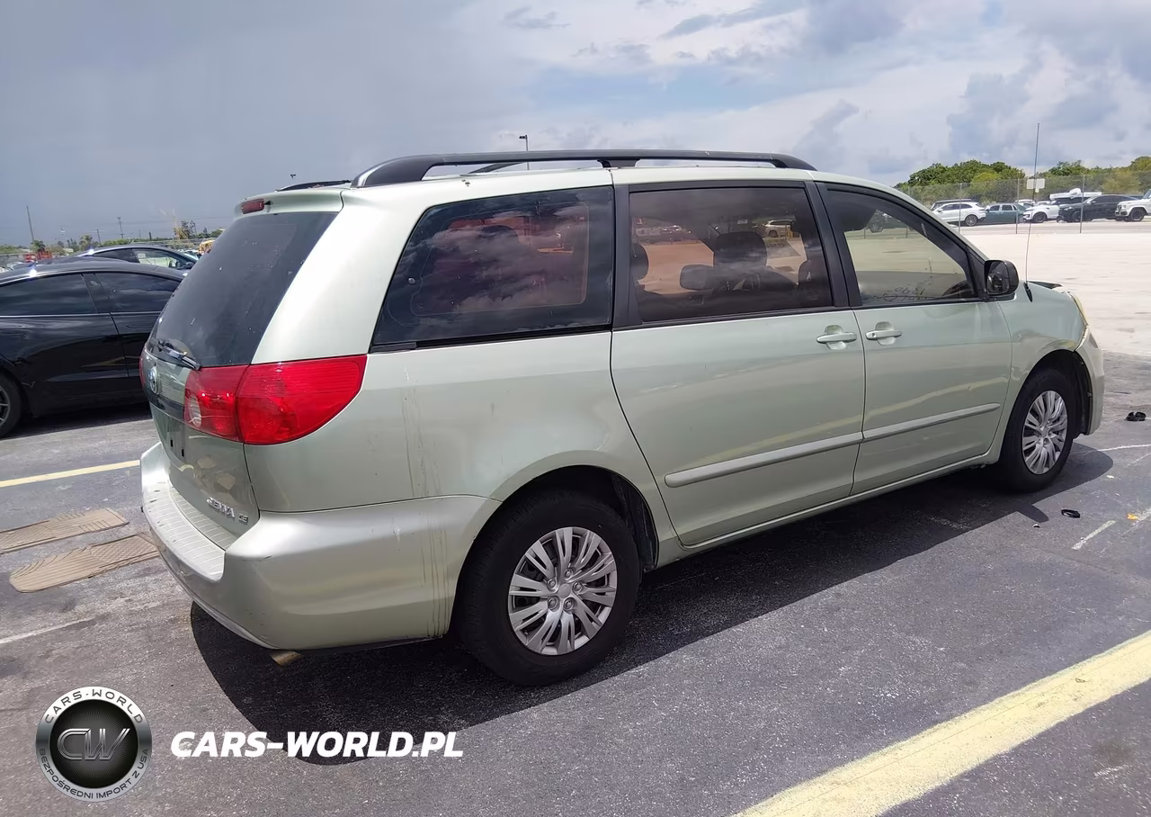 2008 Toyota Sienna Ce VIN:5TDZK23C78S139070 - 4