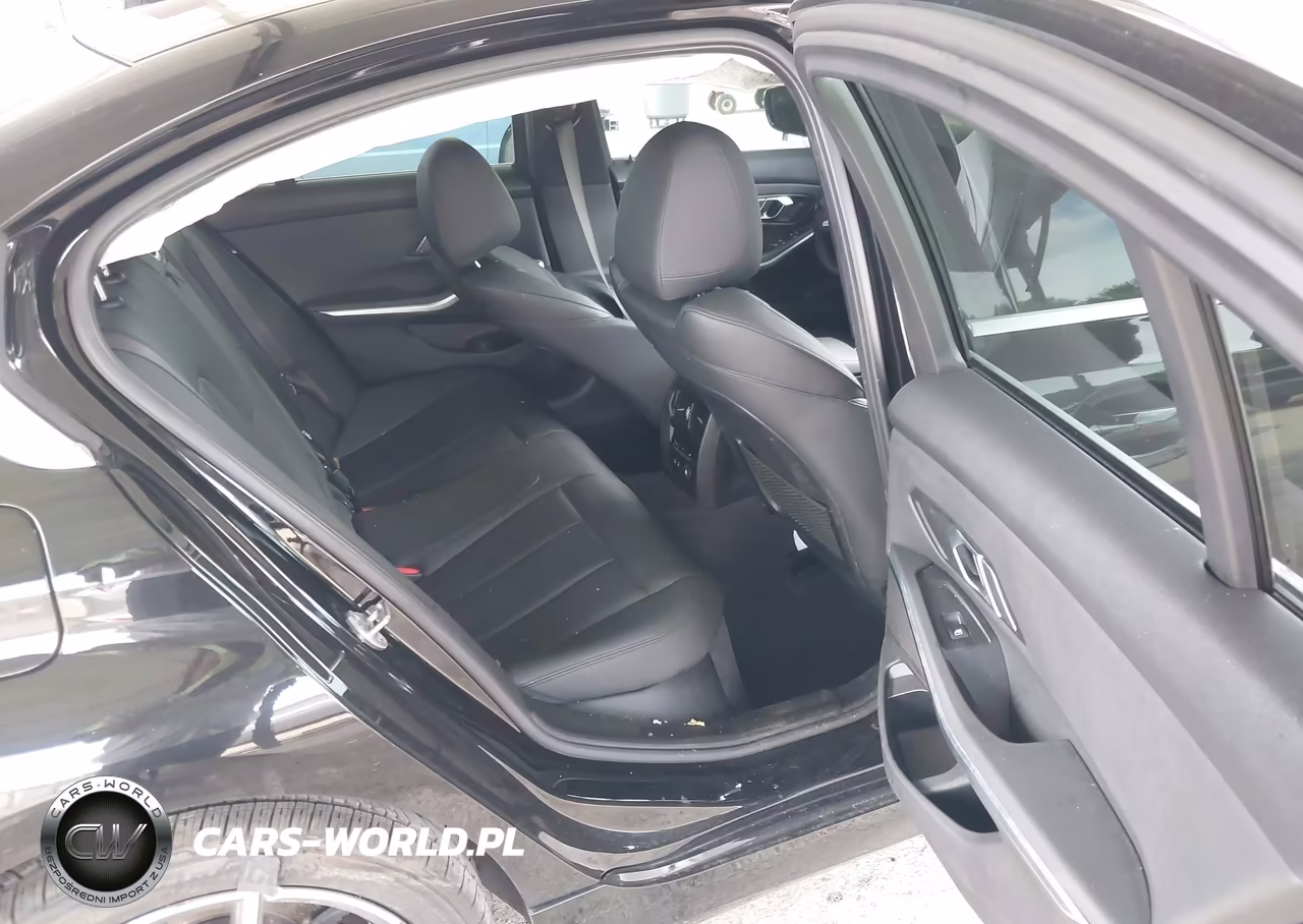 2019 BMW 330I xDrive VIN:WBA5R7C53KAJ86171 - 8