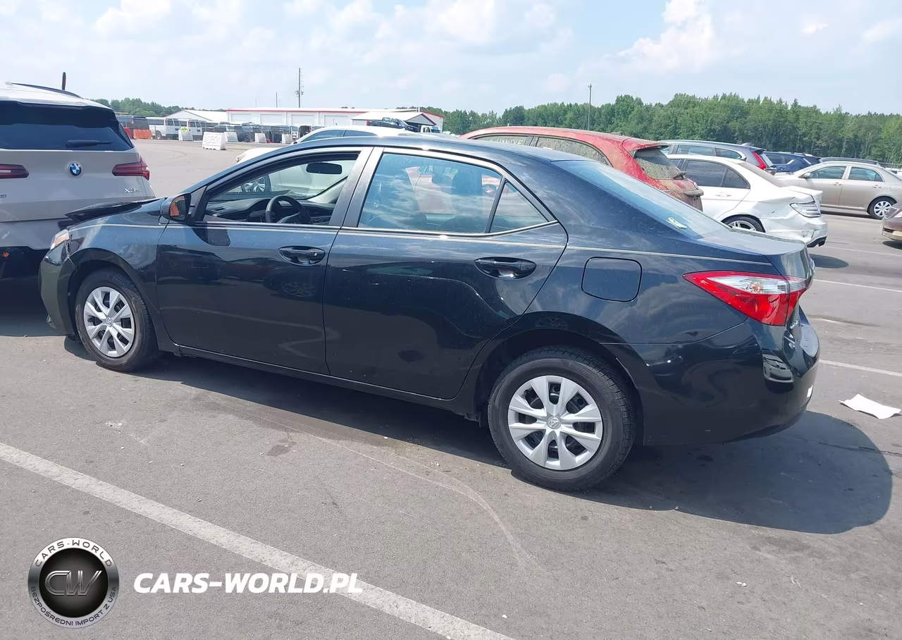 2015 Toyota Corolla L VIN:2T1BURHEXFC336092 - 3