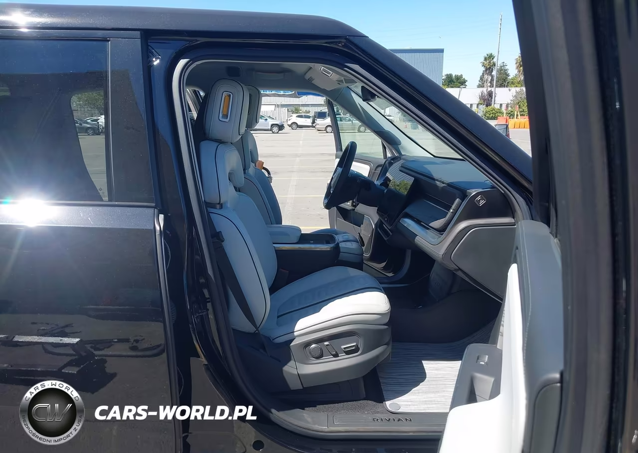 2023 Rivian R1T Adventure Quad Motor Large Pack VIN:7FCTGAAAXPN020981 - 5