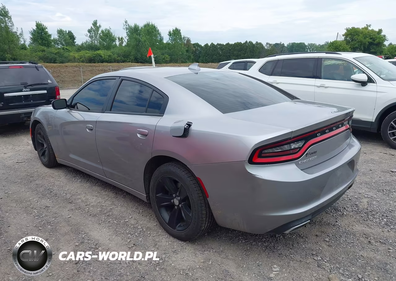 2016 Dodge Charger Sxt VIN:2C3CDXHG9GH326546 - 3
