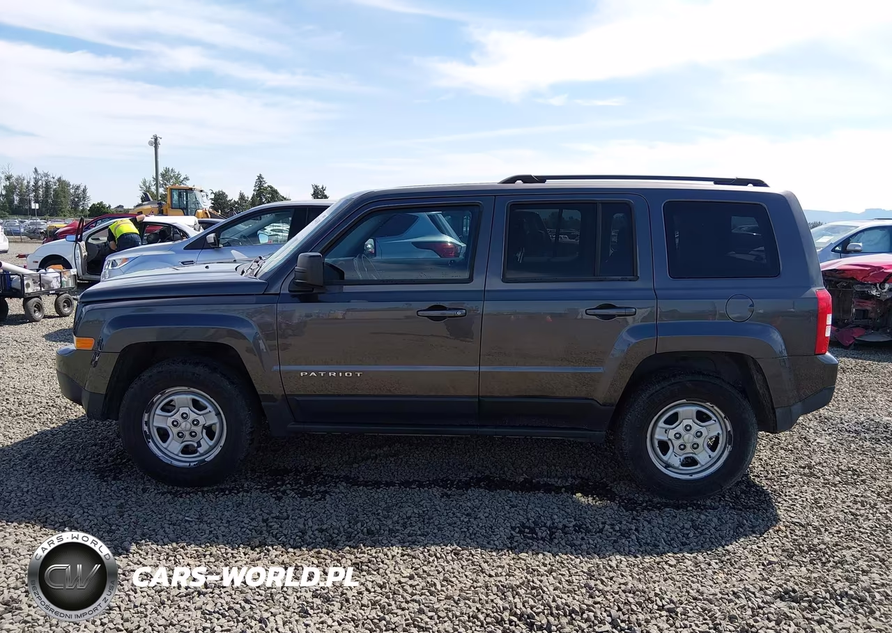 2016 Jeep Patriot Sport VIN:1C4NJRBB3GD702239 - 15