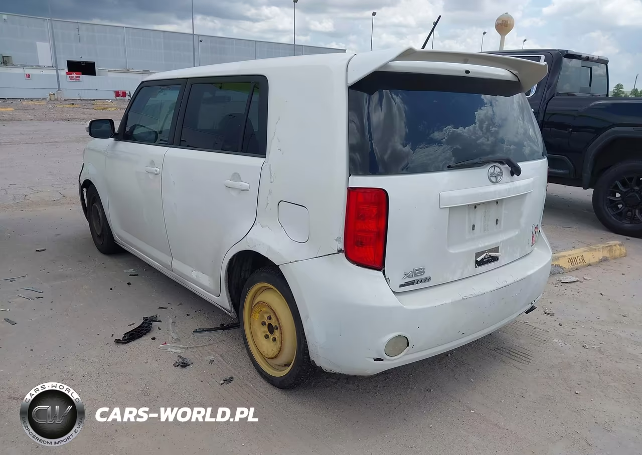 2008 Scion Xb VIN:JTLKE50EX81047629 - 3