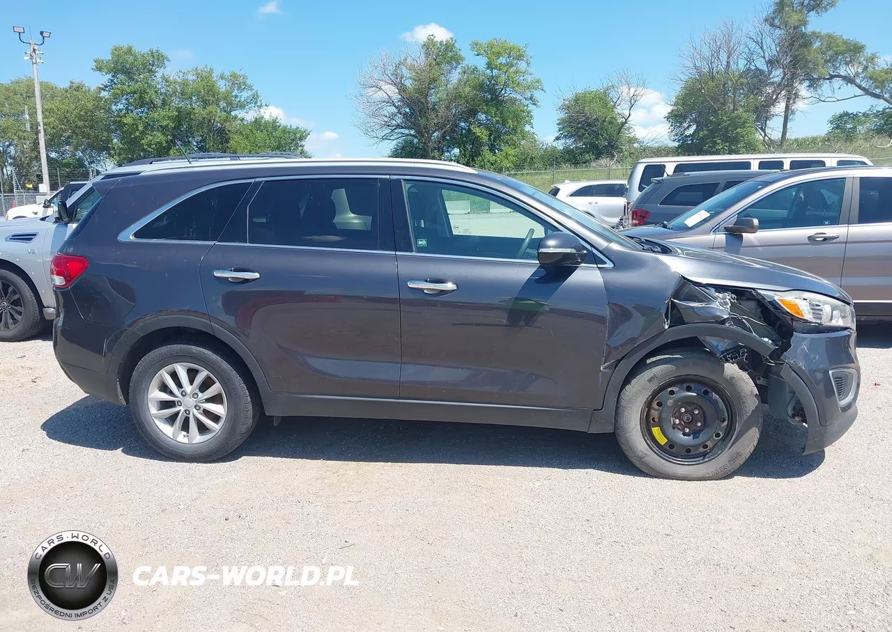 2017 Kia Sorento 2.4L Lx VIN:5XYPG4A35HG326120 - 14