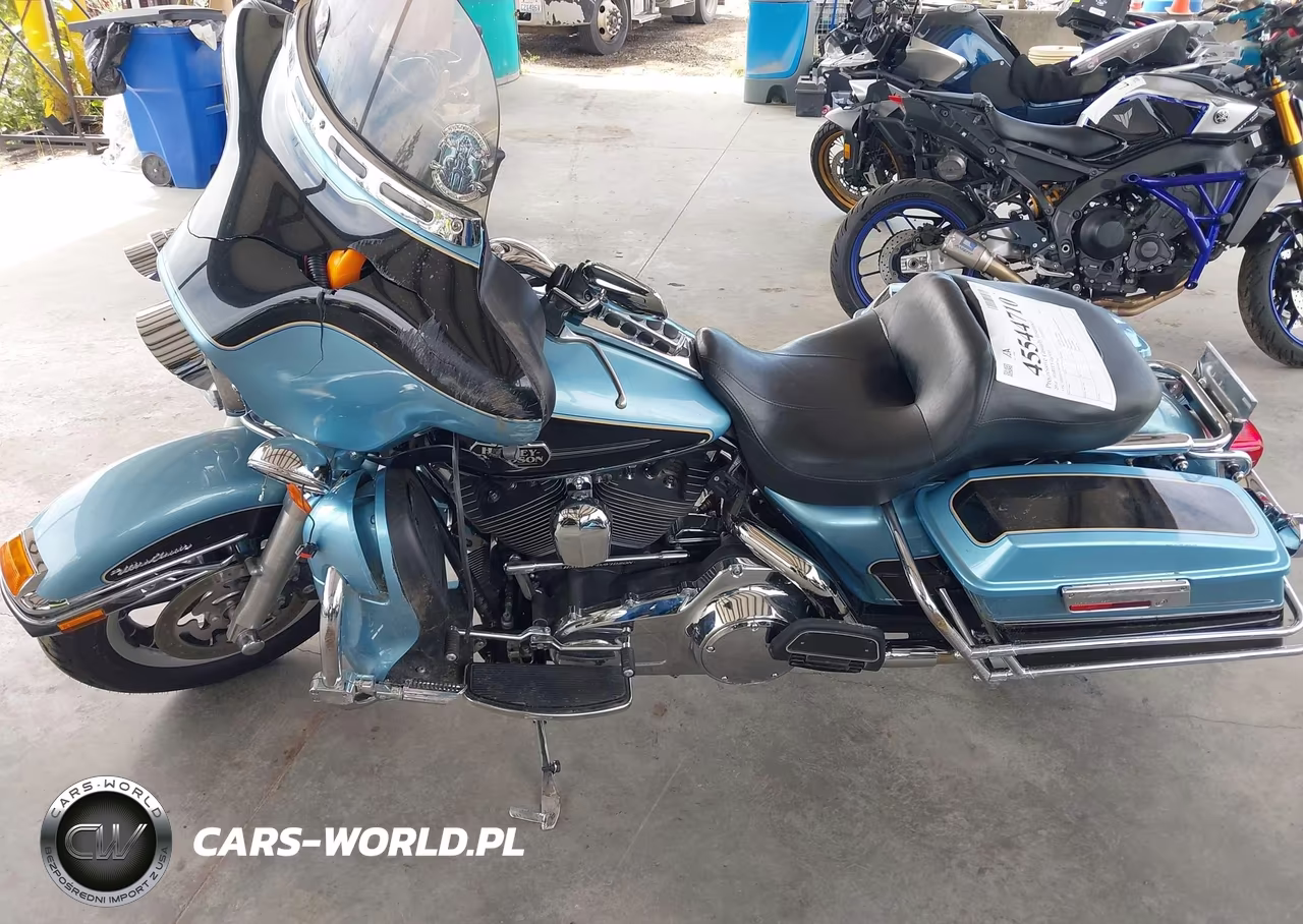 2008 Harley-Davidson Flhtcui VIN:1HD1FC4198Y697266 - 14