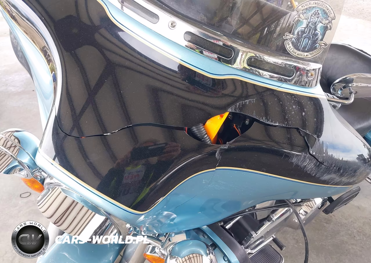2008 Harley-Davidson Flhtcui VIN:1HD1FC4198Y697266 - 15