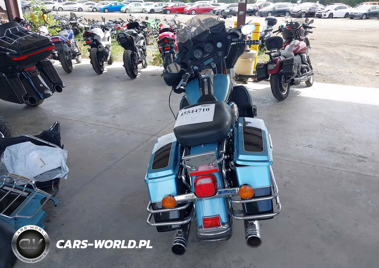 2008 Harley-Davidson Flhtcui VIN:1HD1FC4198Y697266 - 6